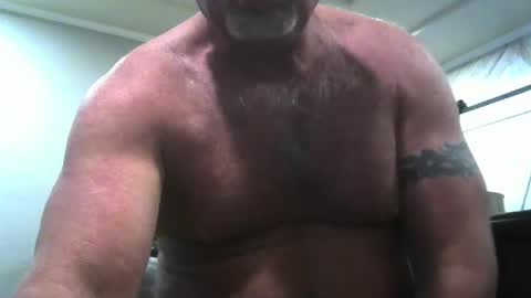 motorguy08 online show from December 19, 4:13 am