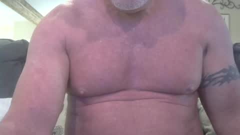 motorguy08 online show from February 13, 10:22 pm