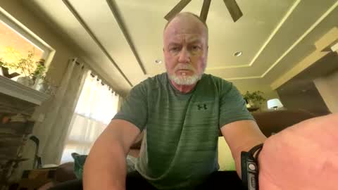 Snapshot of motorguy08 chatting on March 19, 6:56 pm motorguy08 online show from March 19, 6:56 pm