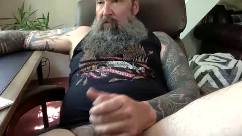 mountainman69696 online show from May 20, 3:07 pm