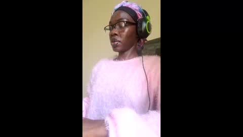 Mouthymiss online show from January 11, 5:45 am