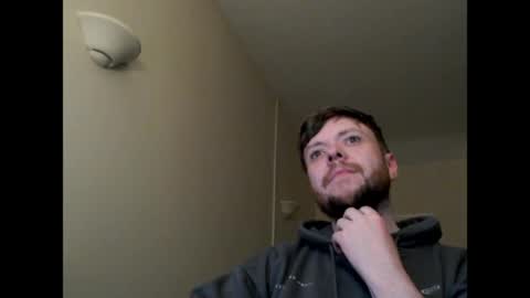 moveable online show from April 22, 8:21 pm