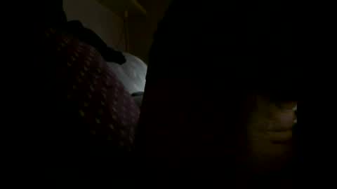 Snapshot of mowgli1977 chatting on January 20, 10:07 am mowgli1977 online show from January 20, 10:07 am