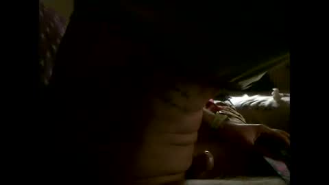 Snapshot of mowgli1977 chatting on February 6, 10:48 am mowgli1977 online show from February 6, 10:48 am