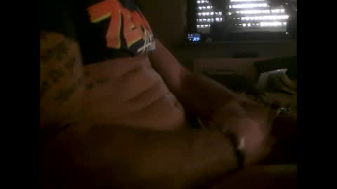 Snapshot of mowgli1977 chatting on February 20, 12:47 pm mowgli1977 online show from February 20, 12:47 pm