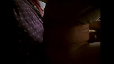 Snapshot of mowgli1977 chatting on November 12, 7:42 am mowgli1977 online show from November 12, 7:42 am