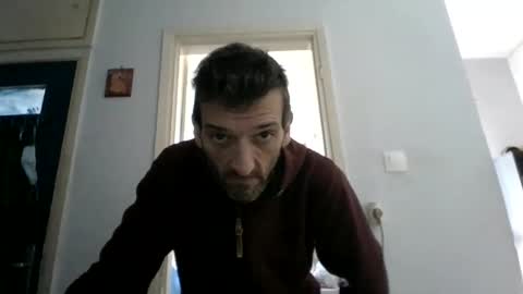 mppempis81 online show from February 19, 8:54 am