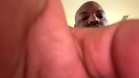 Snapshot of mr6ray chatting on December 14, 6:52 pm mr6ray online show from December 14, 6:52 pm