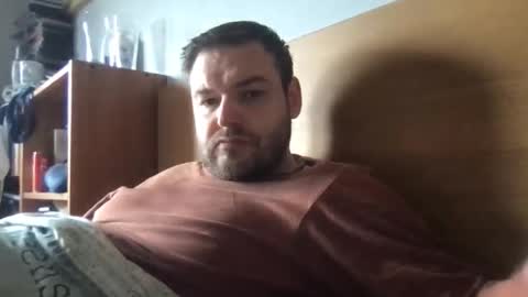 Snapshot of mr834565 chatting on February 26, 1:21 pm mr834565 online show from February 26, 1:21 pm