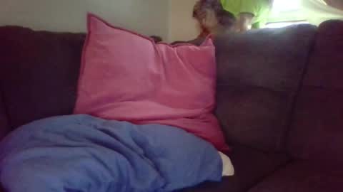 Snapshot of mr8plus chatting on January 8, 9:28 pm Mr8 online show from January 8, 9:28 pm