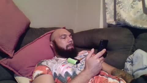 Snapshot of mr8plus chatting on January 13, 11:43 pm Mr8 online show from January 13, 11:43 pm