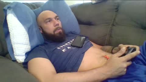 Mr8 online show from April 8, 9:37 pm