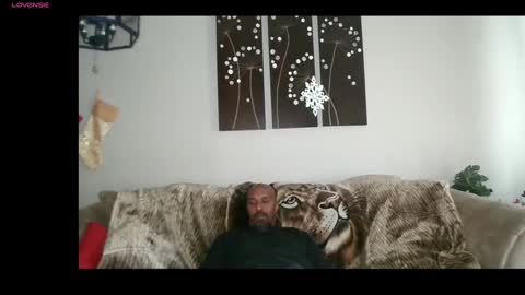 Snapshot of mr___good chatting on December 11, 6:52 pm Mr. Good and Ms. Plenty online show from December 11, 6:52 pm