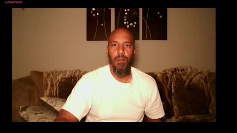 Snapshot of mr___good chatting on January 4, 5:05 am Mr. Good and Ms. Plenty online show from January 4, 5:05 am