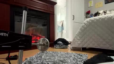 Snapshot of mr_a420 chatting on February 12, 6:19 am mr_a420 online show from February 12, 6:19 am