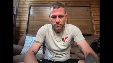 mr_anonymous025 online show from April 18, 4:16 am