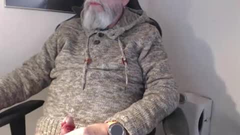 mr_boombastic2021 online show from November 26, 9:54 am