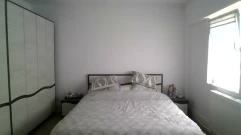 mr_i_ online show from June 29, 8:53 am