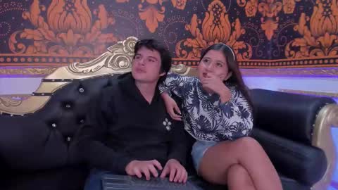 Snapshot of mr_increible_elastigirl chatting on December 1, 7:52 pm Charlie and Salo online show from December 1, 7:52 pm