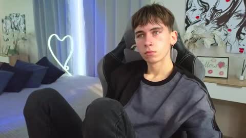 Kris online show from February 26, 6:15 am