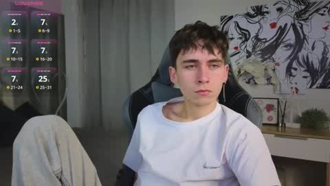 Kris online show from March 8, 7:42 pm