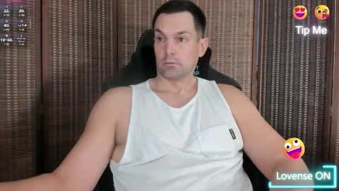 Cam online show from March 25, 9:10 pm