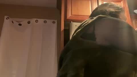 Snapshot of mr_mrs_glitter chatting on February 15, 12:07 am Mr Mrs Glitter online show from February 15, 12:07 am