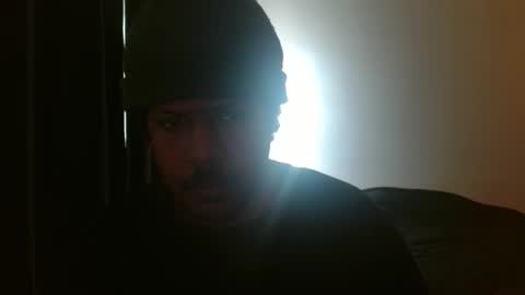 Snapshot of mr_nobody_100 chatting on February 9, 3:16 pm mr_nobody_100 online show from February 9, 3:16 pm