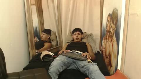 mr_stiven_ online show from November 12, 5:41 am