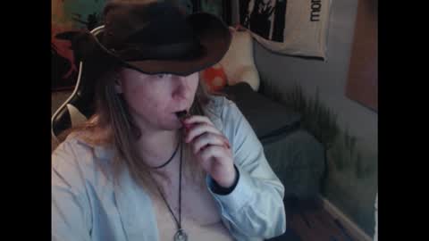 mr_strawberry online show from December 21, 11:28 am