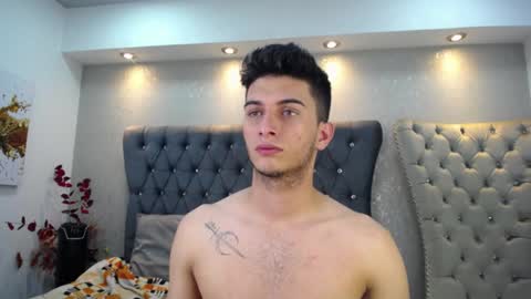 Snapshot of mr_williseo chatting on February 2, 11:00 pm williseo online show from February 2, 11:00 pm