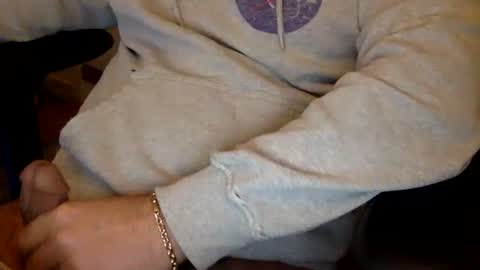 Snapshot of mranderson969 chatting on February 16, 3:27 pm mranderson969 online show from February 16, 3:27 pm