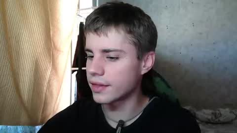 Snapshot of mrbepsik chatting on July 20, 9:56 am Mr Roman online show from July 20, 9:56 am