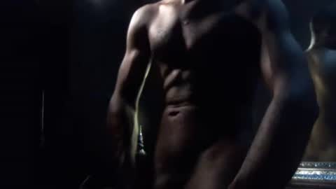 Snapshot of mrbigdiq chatting on December 7, 10:56 am MrBigDiQ1 online show from December 7, 10:56 am