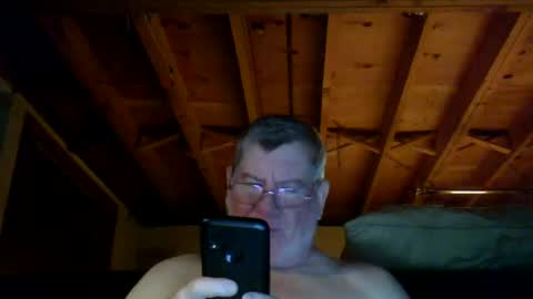 mrblade666 online show from December 15, 10:15 pm