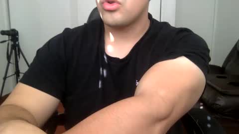 Mr Bree online show from January 1, 8:37 pm