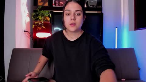 Laura online show from September 15, 3:50 am