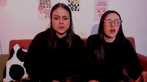 Laura online show from June 27, 10:59 pm