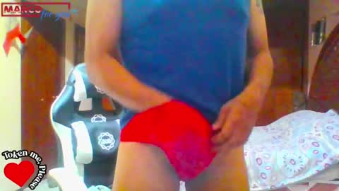 Snapshot of mrcforyou chatting on October 4, 5:11 pm mrcforyou online show from October 4, 5:11 pm