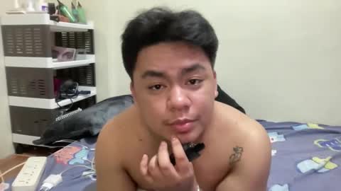 MrDesireexxx online show from April 12, 6:35 pm