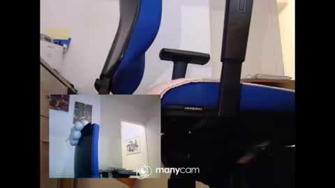 MrJohnsen1975 online show from February 25, 6:17 pm