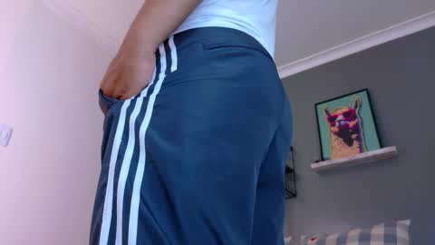 Mr Fox online show from March 9, 6:23 pm