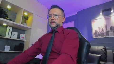 MrFrank. online show from December 17, 11:38 am