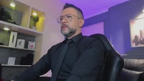 MrFrank. online show from December 18, 11:38 am