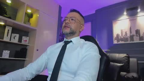 MrFrank. online show from December 19, 11:17 am