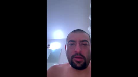 Snapshot of mrfrankfuckforfree chatting on February 3, 12:47 am mrfrankfuckforfree online show from February 3, 12:47 am