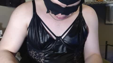 mrgirthygyatt online show from April 10, 2:50 am