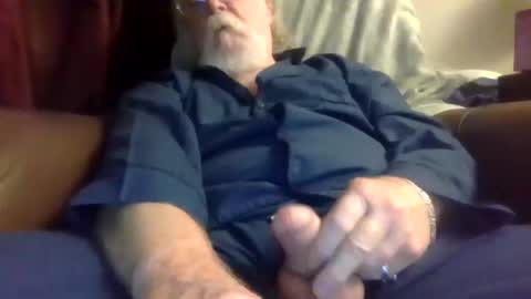 mrhollar online show from December 20, 10:05 am