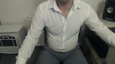Snapshot of mrhorny_2023 chatting on December 3, 4:06 pm Your Mister online show from December 3, 4:06 pm