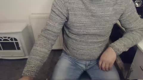 Snapshot of mrhorny_2023 chatting on December 8, 7:26 am Your Mister online show from December 8, 7:26 am